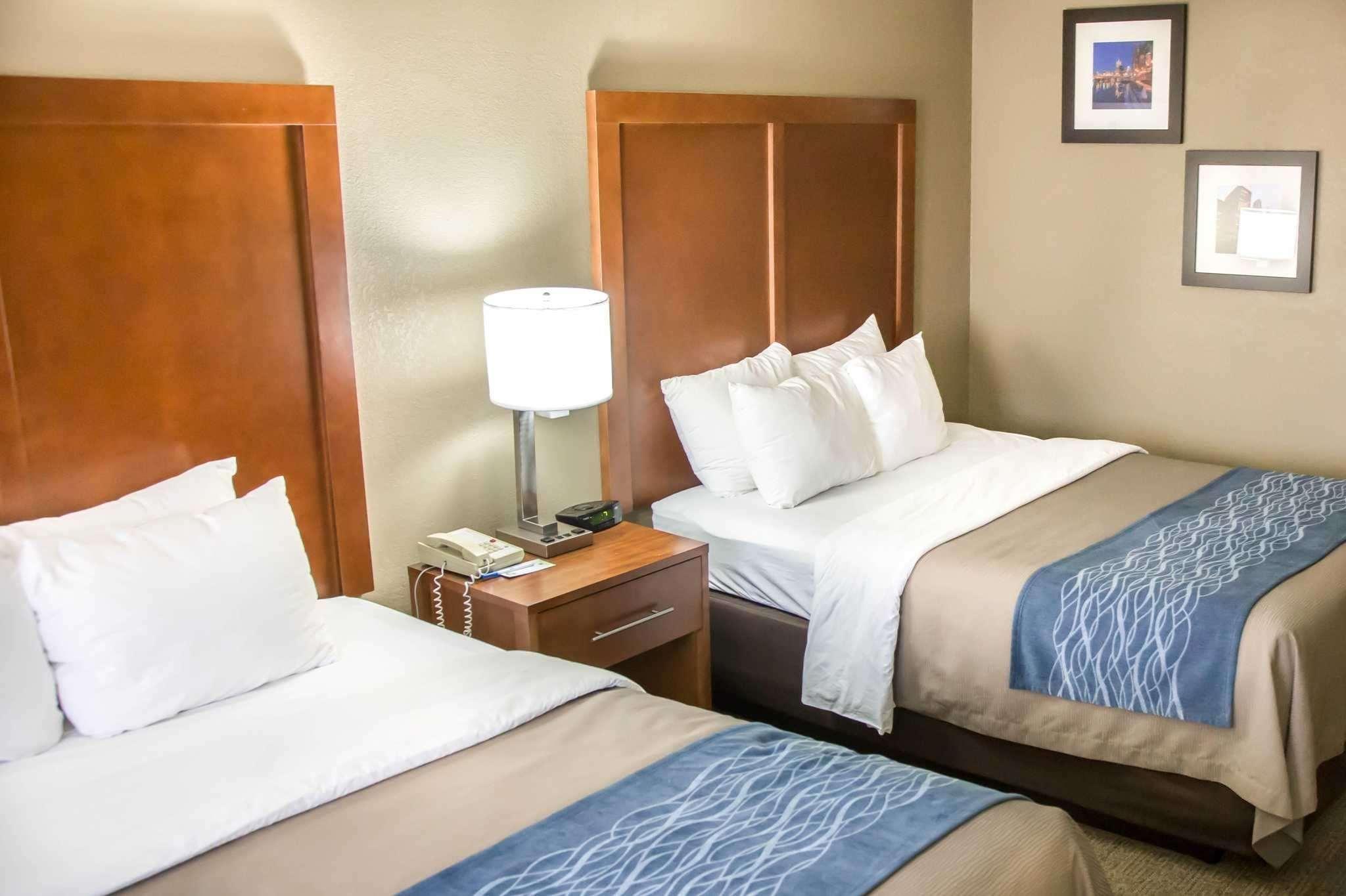 Comfort Near Six Flags Gasthof 3*