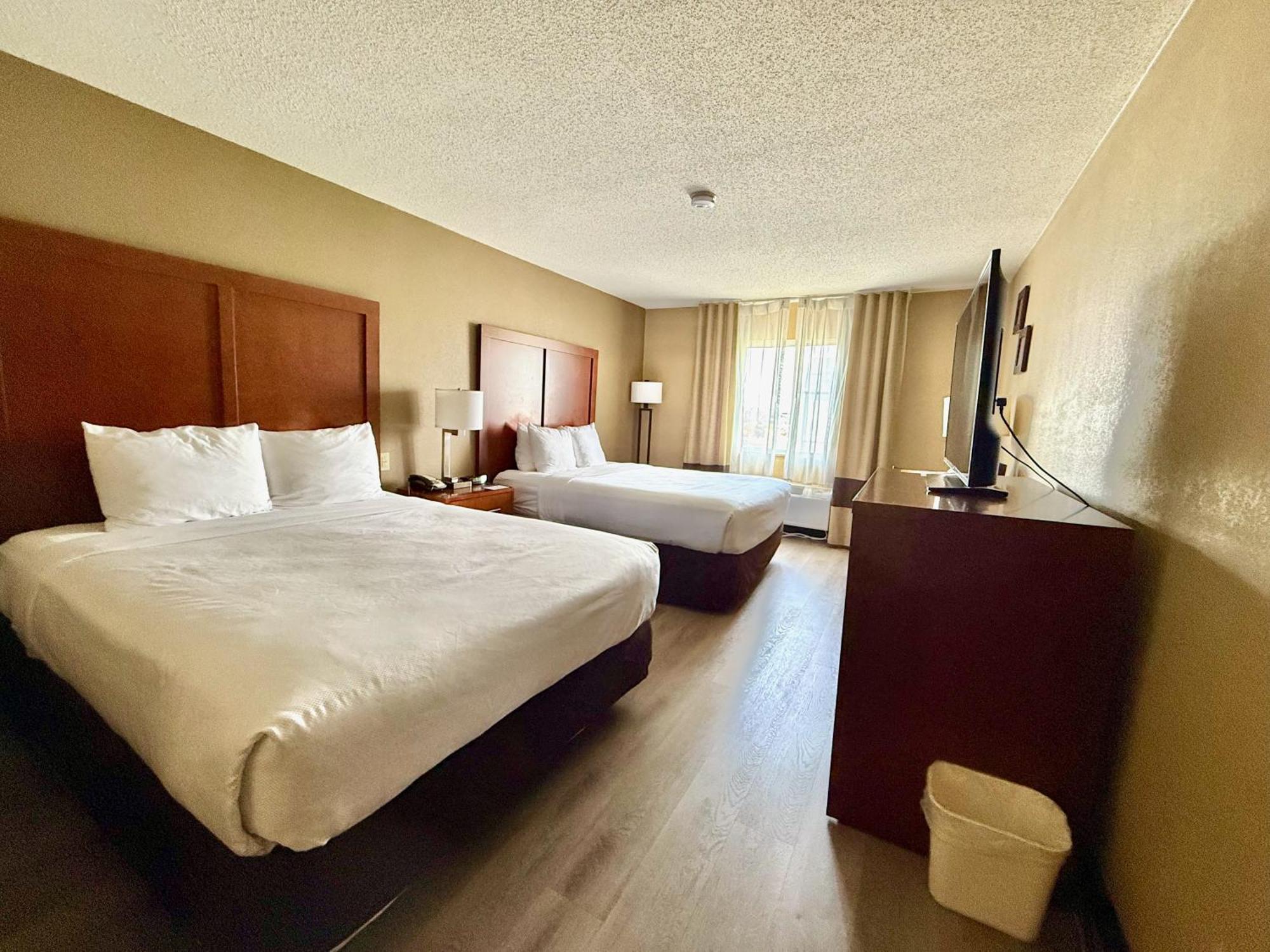 Comfort Near Six Flags 3* Gurnee