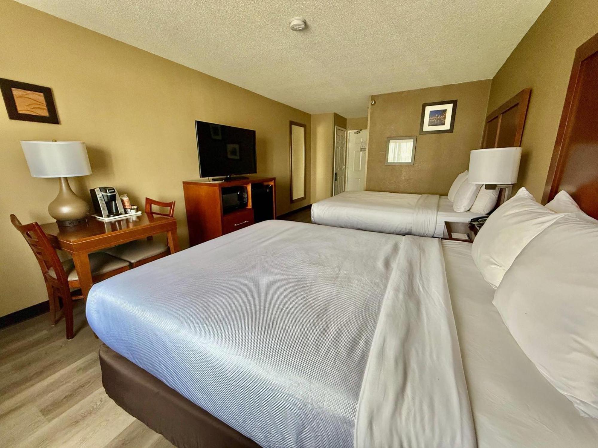 Gasthof Comfort Near Six Flags Gurnee