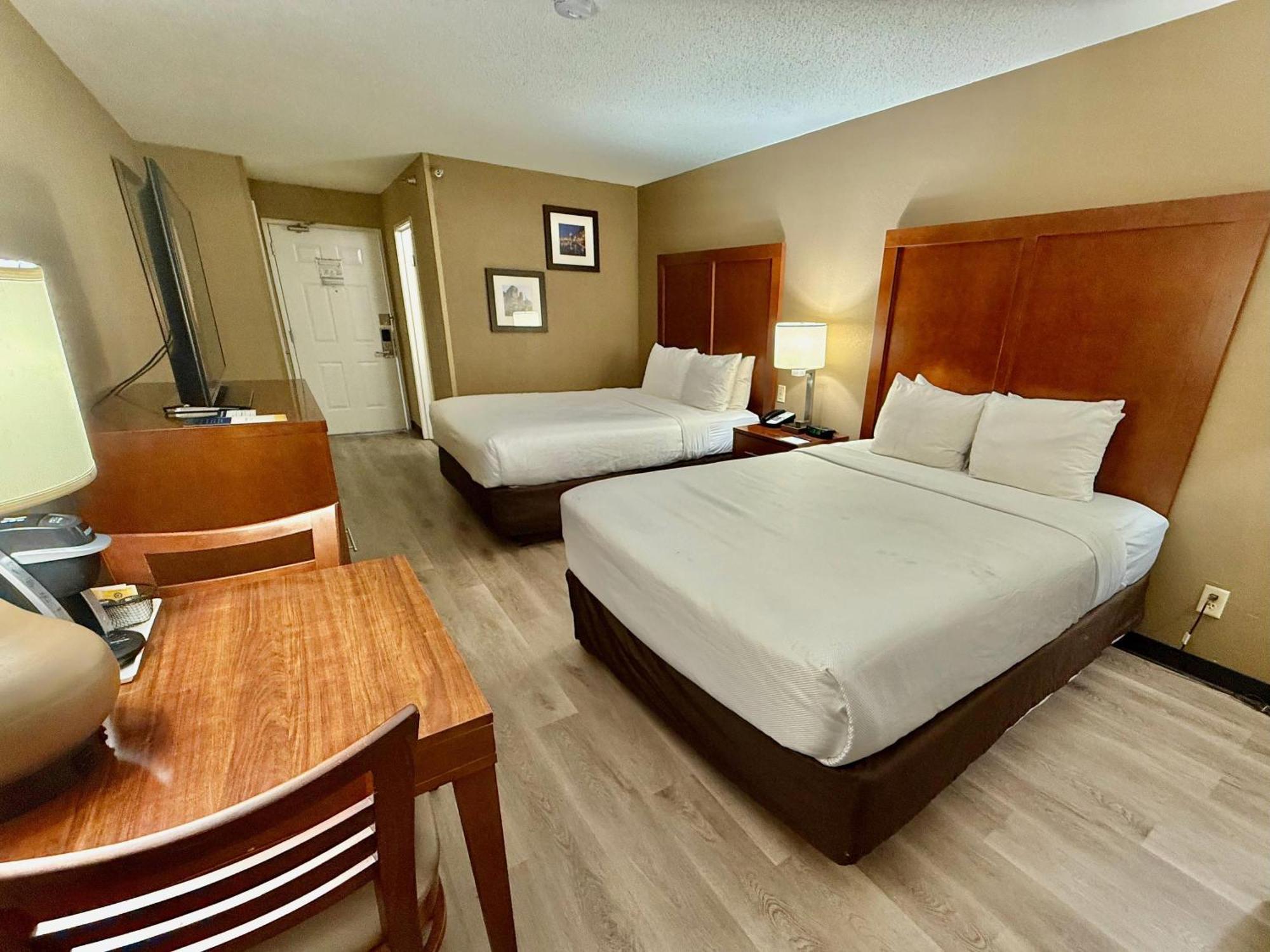 Gasthof Comfort Near Six Flags Gurnee